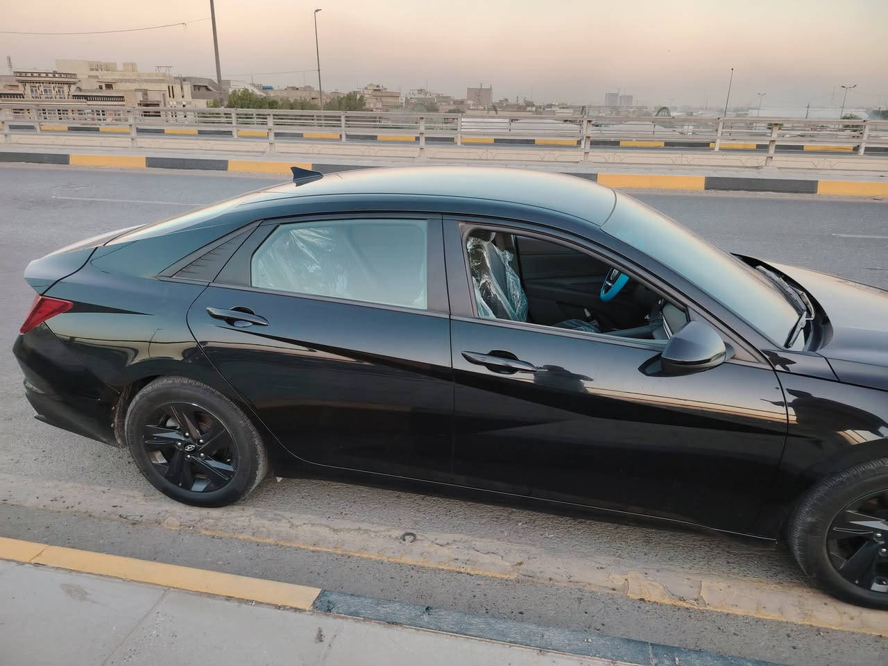 السلام عليكم ويل كب اسود بلادي بدون تايرات مكان بغداد
ويل اسود ٢٠ فتحه حجم ١٥ مع تخم ستخدم شهرين مكان بغداد لويل ٢٥٠
لويل كب ٢٠٠ بي مجال
***********
