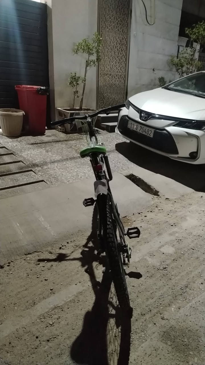 للبيع جديد غير مستخدم 
دبل امامي
كير أمامي 3
كير خلفي 7 
السعر 125 ألف قفل 
للاستفسار ***********

