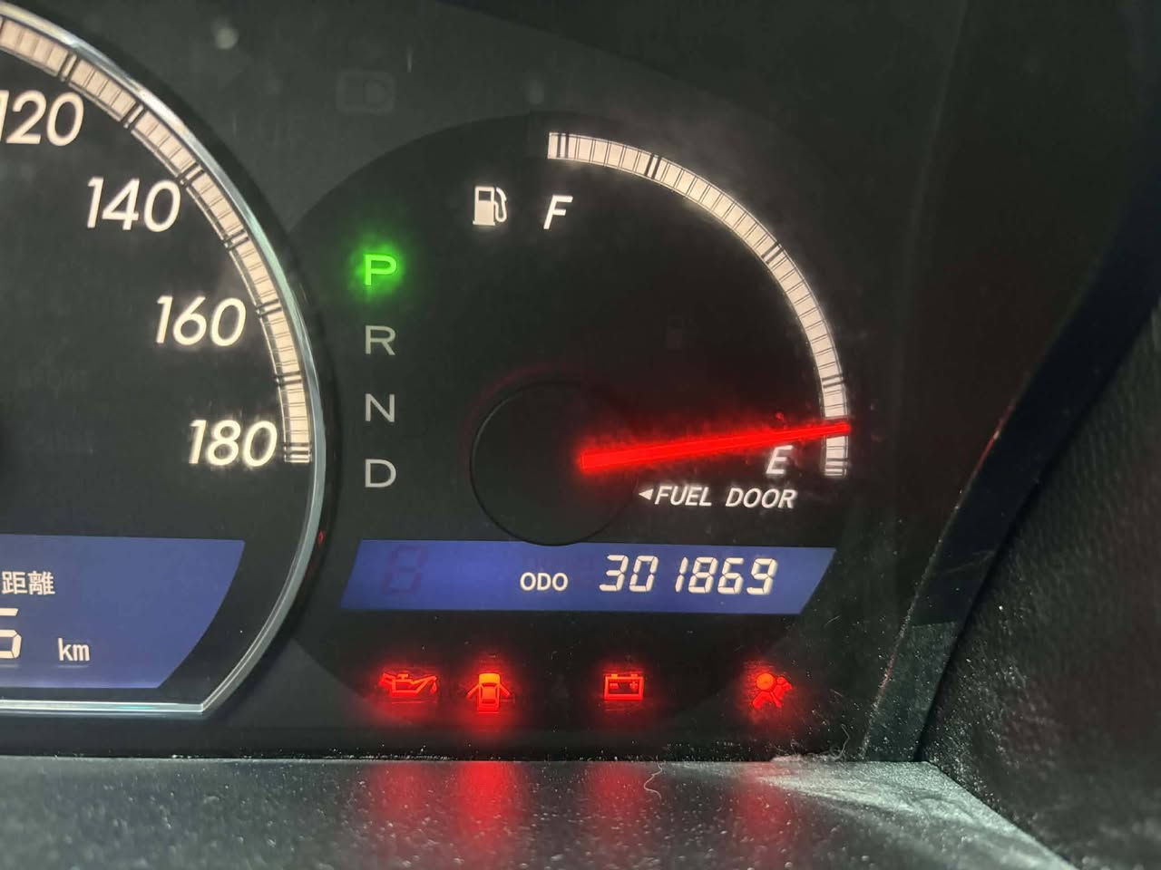 راوه ى نازدار بجوك به بجوك تنها 30هه زار حه قيقى رويشتوه به شه رتى فحس بى جال بى قوباوى سه قفى شوشه ى بجوك به بجوك 180بى دووكه ل ناو ده رى سفر زور زور نازداره سه ياره كه لى نه خوردراوى عيراق بونى شه ريكه ى تيا ماوه  يه ك برغوى ده ستكارى نه كراوه سعرى 46كلاو توزيكى برايه نه مجال 
شوين سليمانى 
0772 988 1300 
واتس ئه پ. فايبه ر. تيلى گرام
