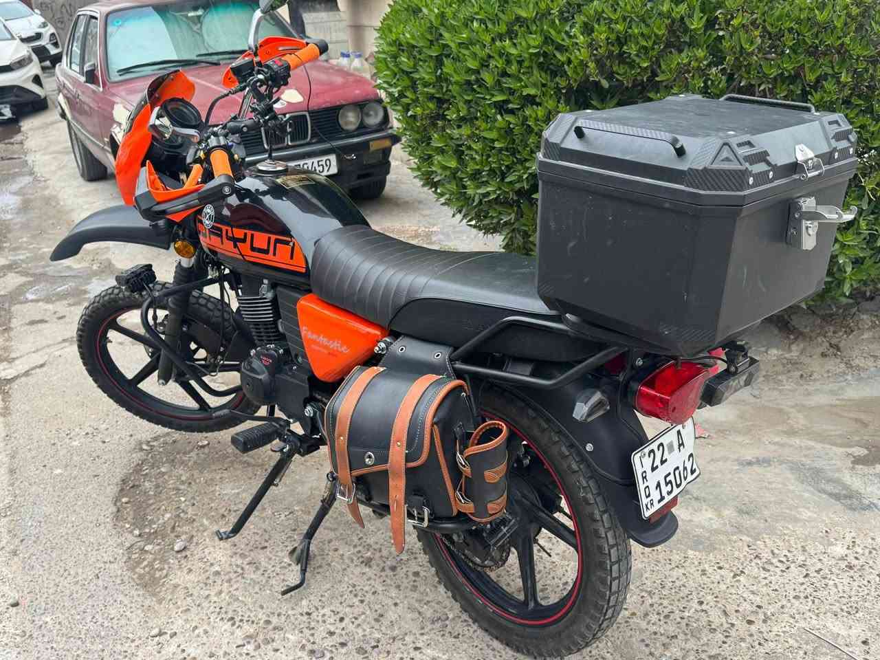 دراجه دايوان موديل 2025 نضيفه مابيها اي نقص كلشي شغال بيها التزويد اكو اشكم شغله اني فاصلهن وديها الكهربائي يرجعن مياخذ اكثر من عشره والتانكي بيطعجه خفيفه لن وكعت المكينه مكفول والشاصي هم الصينيه مال زنجيل موجود الرقم انكليزي اربيل السعر مليونين او سبعميه مكاني اصليخ ***********
