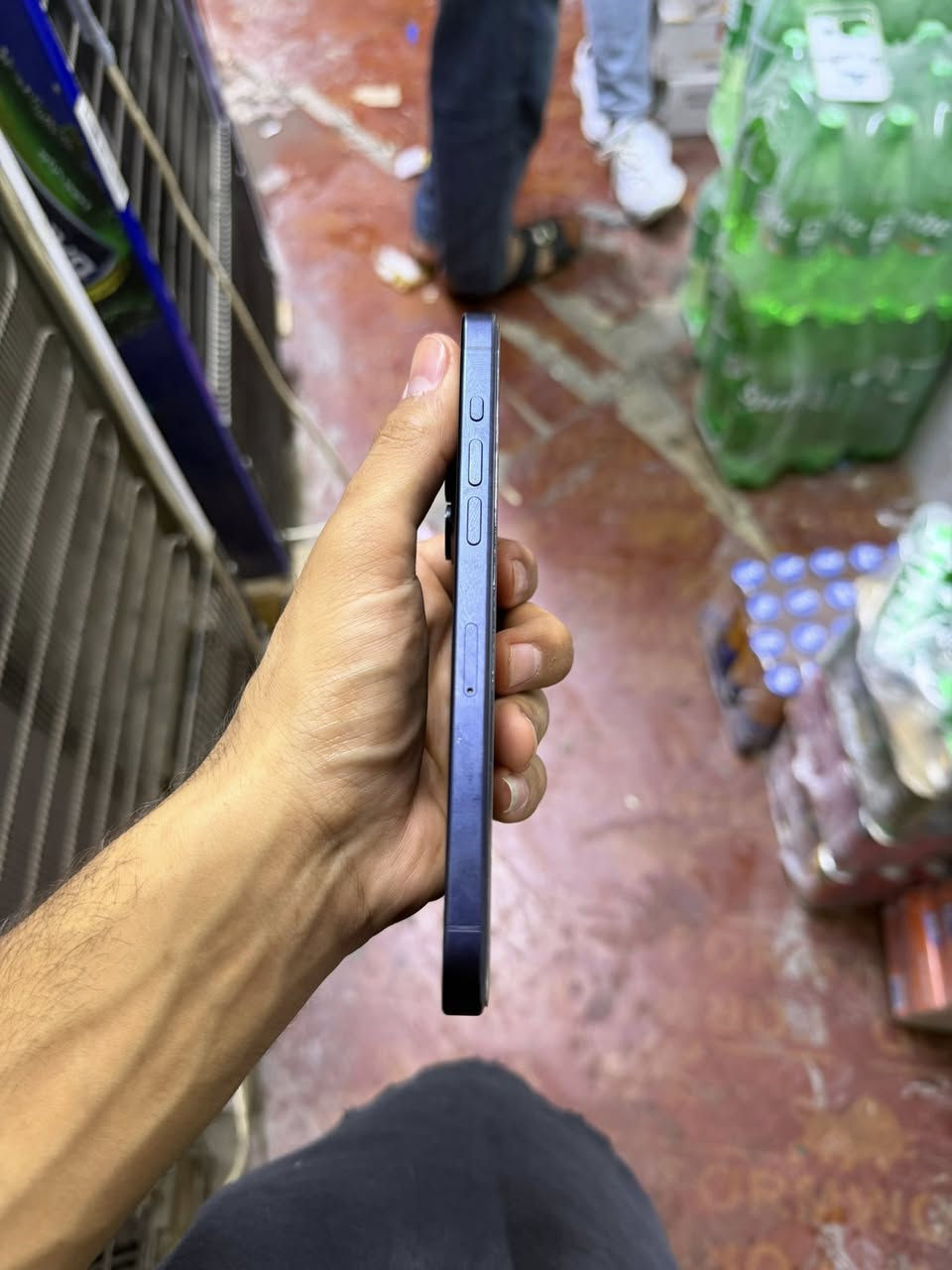 سلام عليكم آيفون 15 pro max ب٩١شرق اوصط بحالت لوكالة ذ٢٥٦كامل ملحقات زلغ مابي جهاز وين ميعجبك نفحص كلش نضيف بواحد و١٠٠بي مجال بصيط كلش كربلاء ***********
