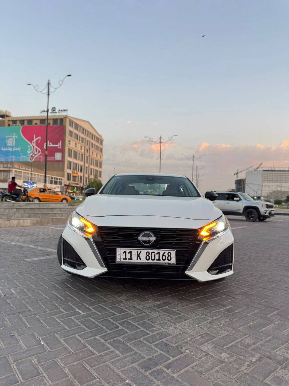 نيسان التيما موديل 2025 مواصفات Sv رقم بغداد حادث موضح بالصور تبديل جاملغ فقط بدون دواخل السعر 180 بيها مجال بسيط جداً مكاني كربلاء للاستفسار اكثر***********
