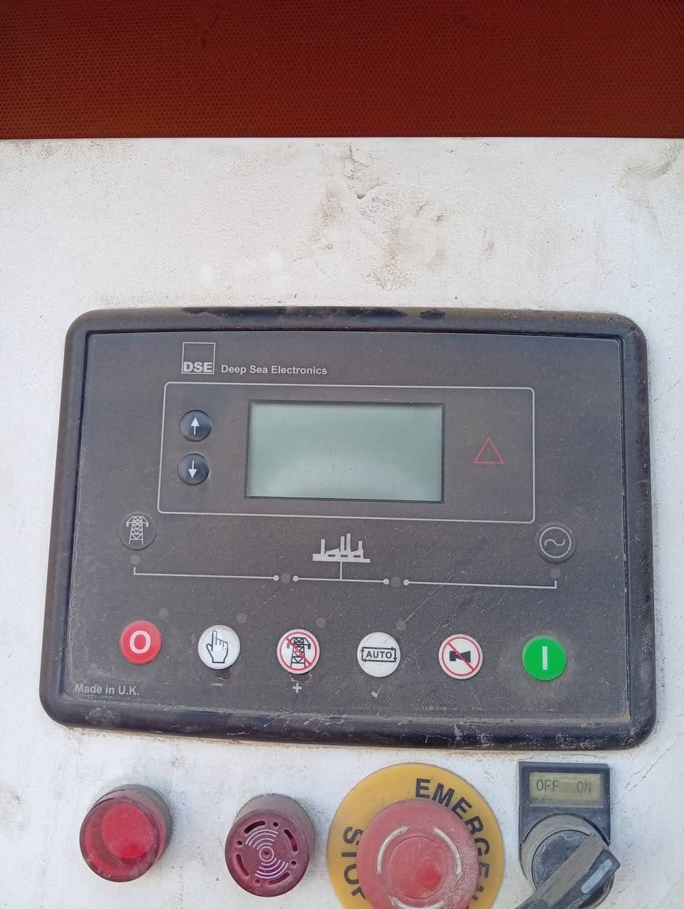 يبركنز انكليزي كاتم جبيلي 110 كيفي موديل 2019 توليد لوري سومر حديث فول اوتو برودكشن  إطفاء وتشغيل وحماية بسعر 72 ورقة المكان واسط صويره معمل سيف البيضاني للمولدات الحى الصناعي شارع المطحنه ***********
