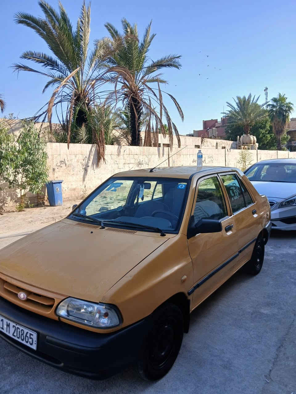 سايبه  ٢٠١٥ سياره كير محرك تبريد كفاله بيها صبغ بل جاملغ اليمن ماسولف على نضافه هيه تحكم هاذه رقمي.                 ‎0774 980 1809 ❤️
