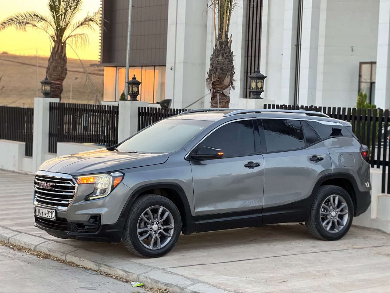 GMC TERRAIN 2023
سعر 125مجال
سبوخ 4بارجه ربع سقف بي داخلي 
بي ايرباك 
بيش بشت كه بس 
به رد رادار شريكه 
رقم سه نه وي جديد
تحويل خرامه به شه رت 
موسفات  SLT. AWDفول بس سيلايت نيه 
شوين ئاكري 
***********واتساب أربيل, العراق
