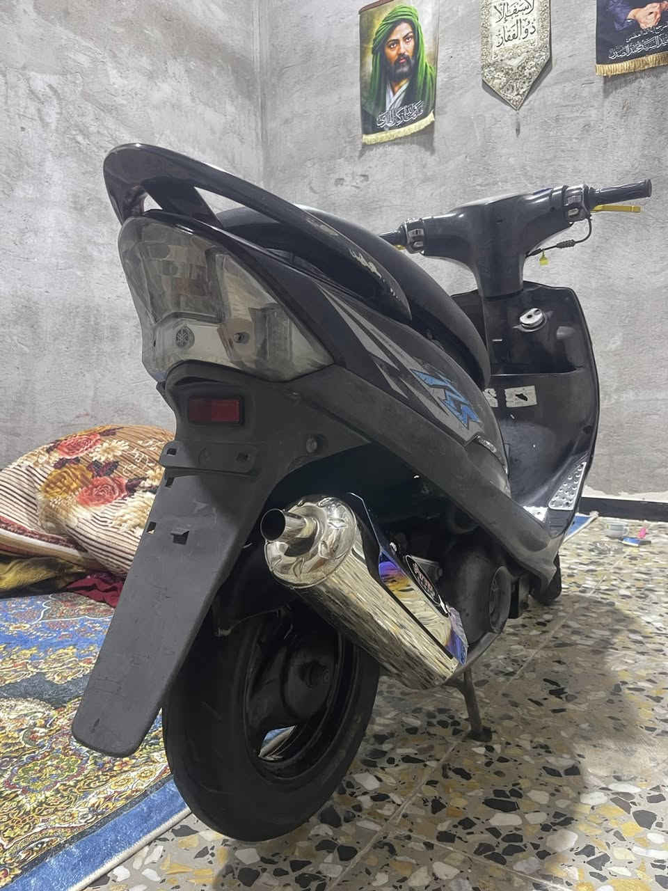 ‏دراجة ماكس عدلة للبيع مقفولة بصره حي الحسين ***********
السعر 800 وبها مجال
