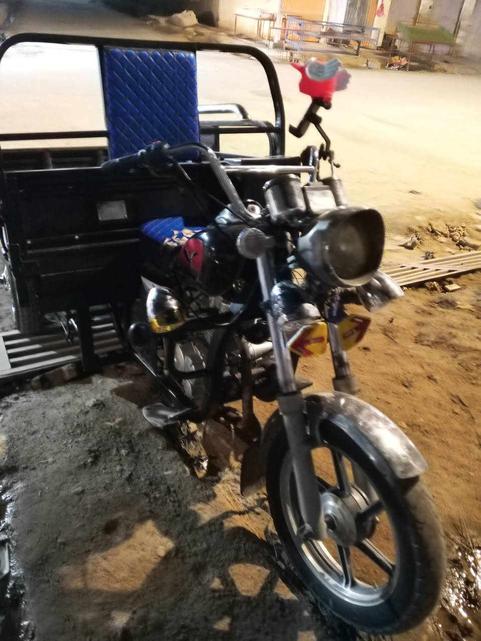 شباب ستوته البيع رقم موديل 21 مكاني رفاعي الستوته خير من الله موعوزه شي سعره 2 ونص وبيه مجال *********** تصل تعال خاص وتدلل
