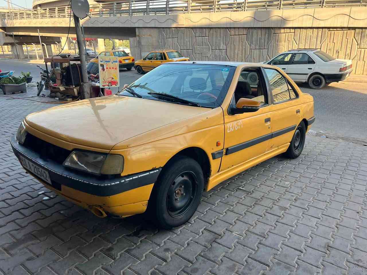 بيجو لميس ٢٠١٢ رقم بابل نكليزي مصفره هيئه وغرامات سنويه مجدده مشروع وطني  السيارة مكفوله من الضربه والصبغ مكفوله مكينه وكير وحداديه مكفولات تبريد نقص غاز 
السعر ٢٣ وبيهه مجال بسيط 
***********
مكاني نجف
