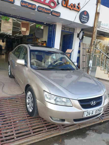 سوناتا ٢٠٠٨ فول مواصفات سلايت بصمة تشغيل عن بعد اشارت ترحيب عند الاقتراب بيها بوند وجاملغات الاماميه ولخلفيه للجماليه فقط السعر ٩٤ وبيها مجال للأستفسار الاتصال ***********
