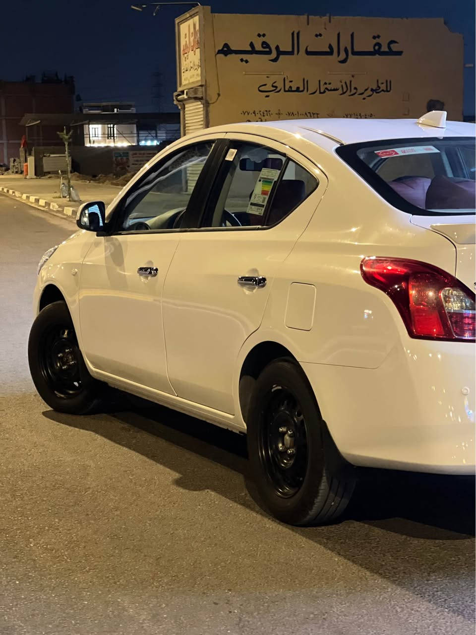 السلام عليكم نيسان صني هندي ام البليته الزركه ضمان السور 3سنوات و 100 الف كيلو موديل 2025 كفاله عامه شرط الفحص الكشنات مخلفه مالتها السيازه بحاله الوكاله زيرو زيرو ماشيه 4 تالاف مكاني بصره حي المهندسين وهذا رقمي واتساب فقط *********** Singapore
