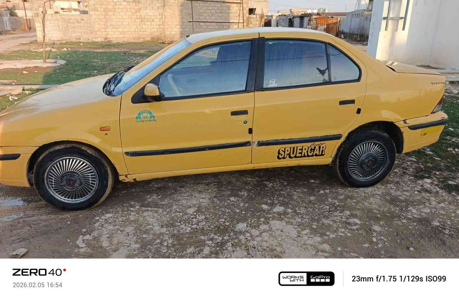 السلام عليكم سيارة سمنت 2011 كيرو محرك بشرط كهربائيات بشرط اربع تيارات جدد تبريد وتدفيه شغال السياره جاهزه من كل شيء بيع نقد وقصاد حسب الاتفاق (رقم(*********** ) ***********)
