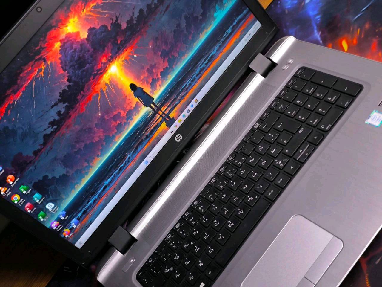 💻 لابتوب HP ProBook 470 G3
شاشة كبيرة 17.3 إنج مع كرت شاشة خارجي 🔥
مثالي للدراسة، العمل المكتبي، البرامج الهندسية الخفيفة، التصميم، والمشاهدة براحة تامة.
━━━━━━━━━━━━━━━━━━
⚙️ المواصفات:
🔹 المعالج: Intel Core i7 — الجيل السادس — فئة U
🔹 الرام: 8GB (قابل للتطوير)
🔹 التخزين: 256GB SSD (قابل للتطوير)
🔹 الشاشة: 17.3 إنج — FHD دقة 1920×1080
🔹 كرت الشاشة الداخلي
🔹 كرت الشاشة الخارجي: AMD Radeon R7 M340 — 2GB
━━━━━━━━━━━━━━━━━━
🎁 الهدايا:
🎒 حقيبة لابتوب
🔌 الشاحن الأصلي
🖱️ ماوس
🖱️ ماوس باد
━━━━━━━━━━━━━━━━━━
🛡️ الضمانات والخدمات:
✔️ فحص كامل قبل الإرسال
✔️ فحص كامل قبل الدفع والاستلام
✔️ ضمان 7 أيام استبدال عند وجود خلل مصنعي
✔️ جاهز للاستخدام المباشر مع تنصيب ويندوز وبرامج Office
━━━━━━━━━━━━━━━━━━
🚚 التوصيل: متوفر إلى جميع المحافظات
📍 الموقع: بغداد — الأمين الثانية
💰 السعر بعد التخفيض 290 فقط
📞 للحجز واتساب: ***********