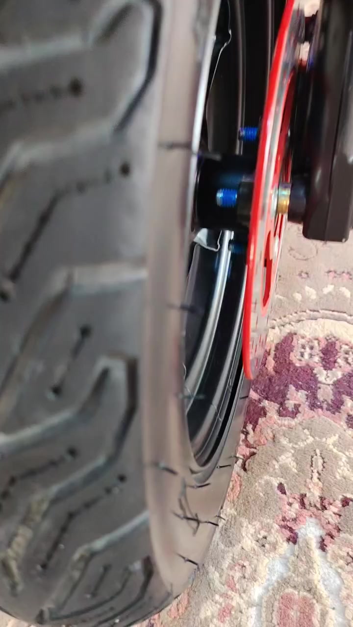 السلام عليكم بايسكل شاحن للبيع ار 9 موديل 2026  ***********
