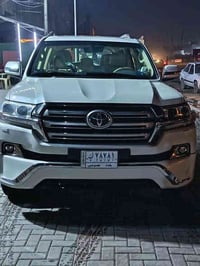 لاندكروز (2016)  كفاله من ضربه ومن صبغ سياره دخلتهه سونار قبل يومين (V...