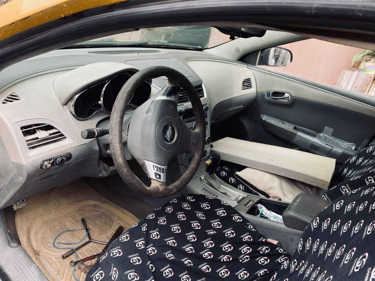 سيارة ملايبو موديل 10  رقمة صدامي احمر  المكينه كورله مراوس او للبيع او هذا رقمي *********** البصرة, العراق
