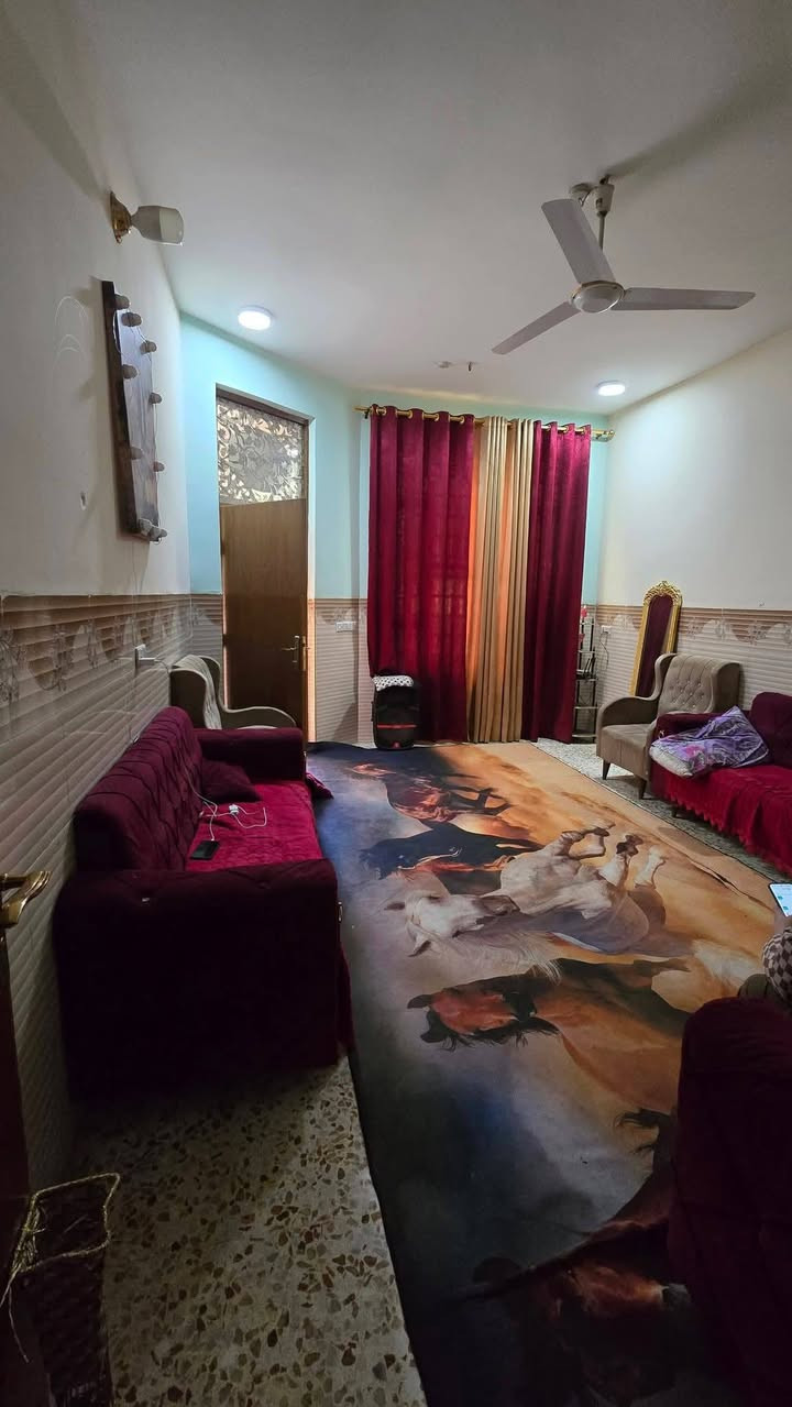 للاستفسار:***********
