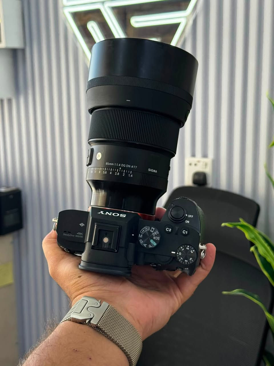 #daste_dw_مستعمل
———————————
#sony a7 III lens sigma 85mm F1.4 DG DN
Shutter 4k
Clean 95%


**إذا كنت صاحب هذا الإعلان وتريد حذفه لأي سبب، رجاءا أرسل رسالة إلى الدعم الفني**