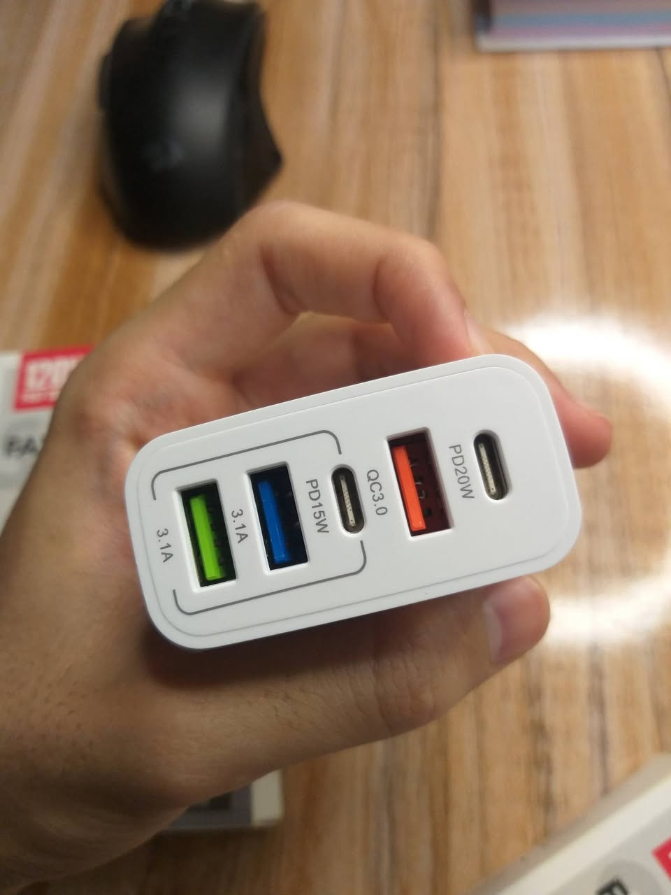 شاحنة موبايل متعددة المنافذ عدد 2  
سعرهن 15 الف 
راوتر شاومي Xiaomi C4 جدا راقي  جديد غير مستخدم 
سعره 30 الف و بي مجال للشراي


**إذا كنت صاحب هذا الإعلان وتريد حذفه لأي سبب، رجاءا أرسل رسالة إلى الدعم الفني**