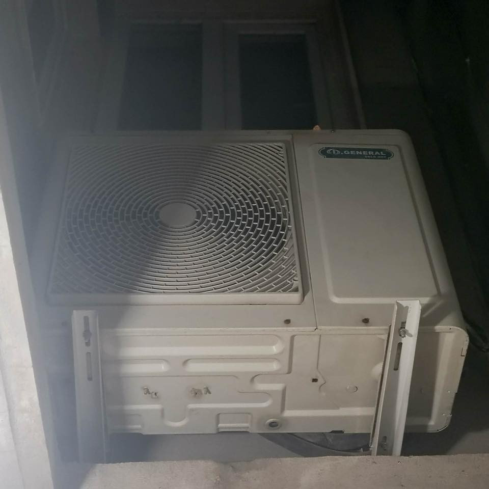 سبلت طنين جنرال للبيع نضيف مال بيت مابي اي عيب للاستفسار ***********
