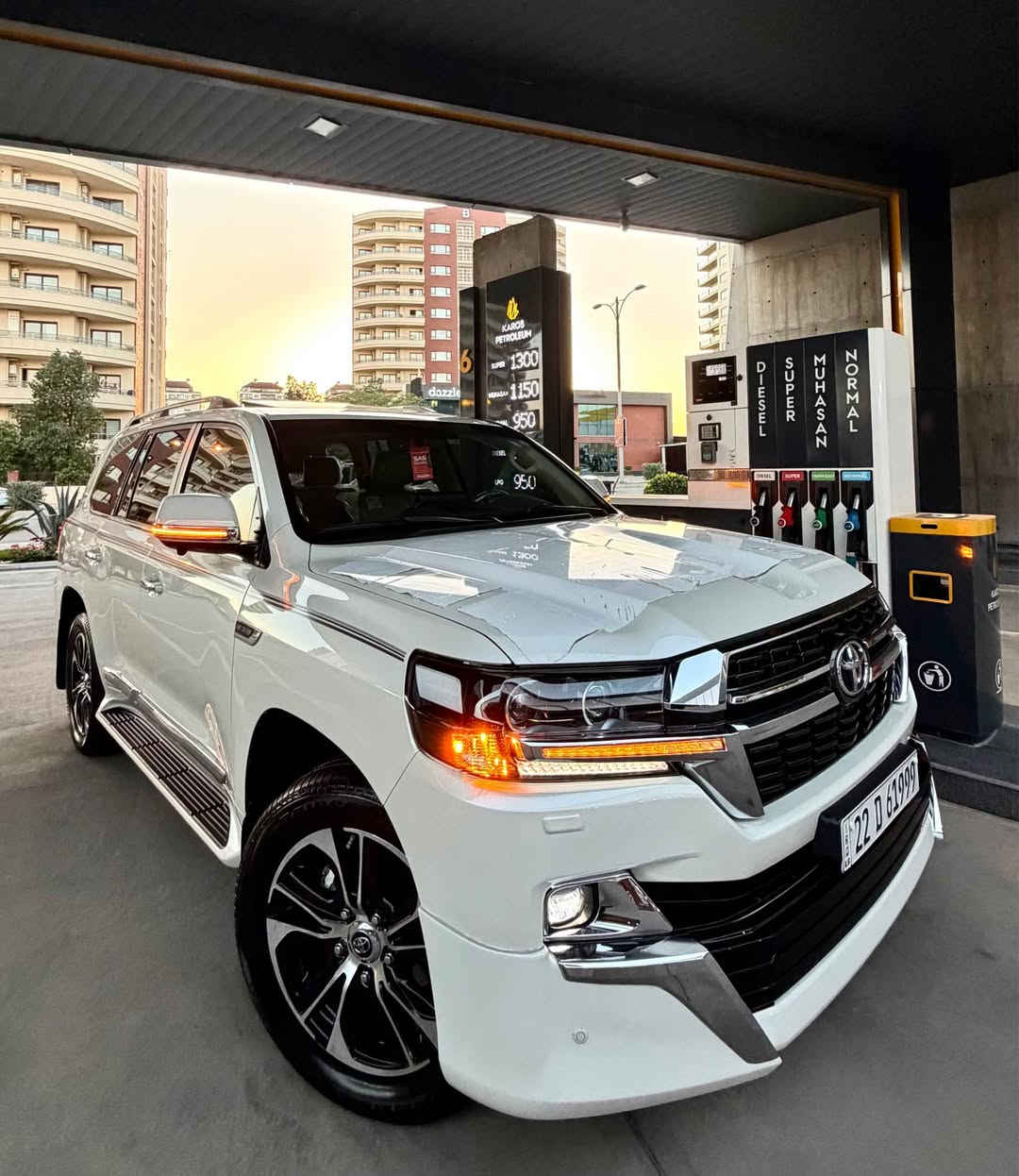 Land cruiser GXR 2021 V6  77,000km
‏Grand turing
لاندكروزر 2021  GXR
‏‎ملاحظە : الاخوان رجائن بس بیع نقد بدون مراوس🫡
أخت زيرو بل كارتون 📦
‏‎لاندکروزر 2021 SAS
‏‎💎محرک 6 سلندر 
‏‎⌛️ماشي 77,000 ألف
‏‎💎 بسمطين  +سماعة بيلادي +فرشات بيلادي مجوود 

‏‎💎 مكفولة كفالة عامة من الدعامية إلى الدعامية
‏‎ 💎 بدون صبخ .بدون بارد  ،بدون رصعات ،بدون حتى شخط
‏‎دعاميات هم بدون صبغ ،رمل مابي ،لحية بدون صبخ ..بقية كلها بشرط

‏‎🧬فول فول مواصفات
‏‎شاشة كبير لمس 5كاميرا حاسة رادارات
‏‎كاميرات 3 شاشات سيلاد فتحة سقف 
‏‎كشن جلد كشن كاراباي شحن موبایل  8 اريباك تبريد مركزية
‏‎بصمة تشغيل عن بعد باب جاك سلاجة ليد زينون 
‏‎تحكمات ستيرن دبل فوليوم فورويل هوك
‏‎سيارة بها 2 بصمة من شركة جديد جدأ 
‏‎سيـارة عل نظافتها احسبها صفر زيرو

💎 تخم تاير دنلوب الاصلي

‏‎ 💎محرك كير بشرط مامفتوح
‏‎سيارة حيل نظيفة كلشي عل بلاد لوك
‏‎سنوية زنكة كلشي جديد مدفوع لـ2031
‏‎باسمي السنوية بشرط تحويل و خرامة 
‏‎سيارة مابيـها دينار مصرف كامل من كل نواحي

‏‎♻️نفسي يوم /تحويل و وكالة حاظر رقم سلیمانیە
‏‎📍مكانك /داخل سليماني

‏‎☎️موبايل / ***********
💵سعر / 538$ ورقه السليمانية, العراق
