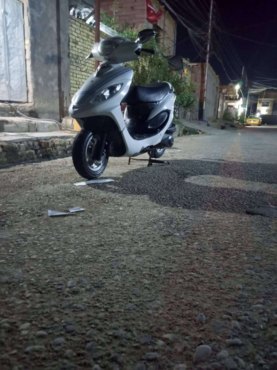 سلام عليكم كامكو ١٤مكينه رمبه صارله شهر من شادها  مكاني رفاعي 
***********
