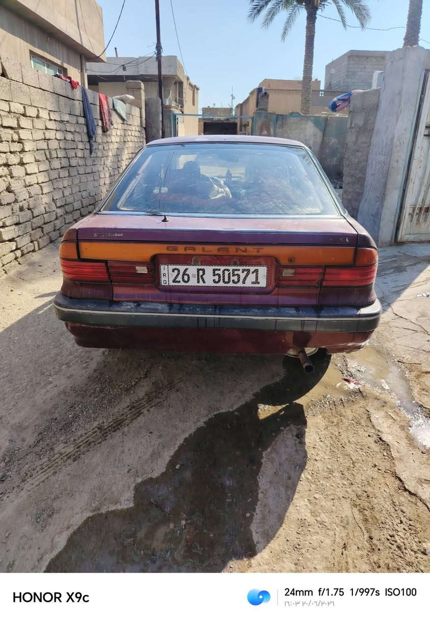 السلام عليكم سياره مستباشي السعر خمسه وعشرين ورقة وبه مجال العنوان سامراء مفرق الفلوجة ***********
