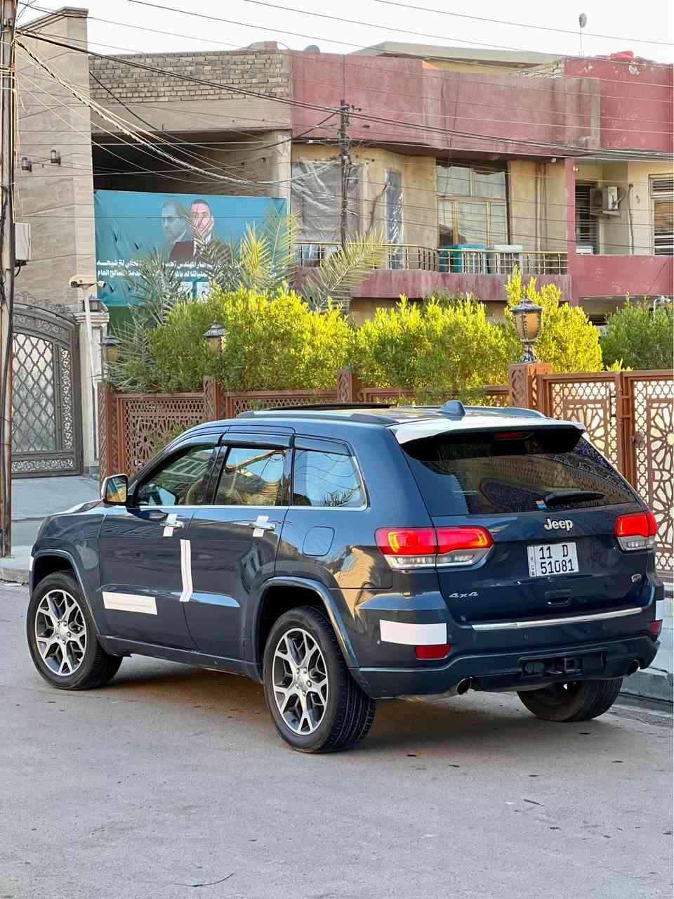 السعر 208 وبي مجال 

جيب موديل 2019 آوفر لاند فوول لون مميز رقم بغداد بسمي هزه وفحص جديده 

رقمي  *********** الخاص مغلق مغلق 

فول  مواصفات جكات فورويل بارنوما هوك امامي 
+ خلفي
بصمه + تشغيل عن بعد كروز تثبيت سرعه
صندوق كهرباء
بنوراما
جكات جوبلسات تصعد وتنزل
مكينة 5700 مكفولة
ماوس وضعيات قيادة
داخل قرميدي اصلي
ستيرن كهرباء + تدفئه
كشنات جلد تدفئه وتبريد
خزن وضعيه كشنات ميموري
شاشة كبيرة
دمام خلفي
كامرة دوارة ٣٦٠ درجة
حساسات امامي خلفي
لد امامي خلفي
لايت زنون عالي ناصي
اضاءه ترحيب
دشبول خياط طبيعي
اوتو ستارت
حساس امامي وخلفي
رادار جانبي وخلفي وامامي
مري شفط + اشاير بلمري مع القفل وعاكس ضوء + هيترات مري+نقاط عمياء
اضاءه ترحيب
وبعد هواي مواصفات. 

مكاني بغداد
الشراي يتصل خاص مغلق بغداد, العراق
