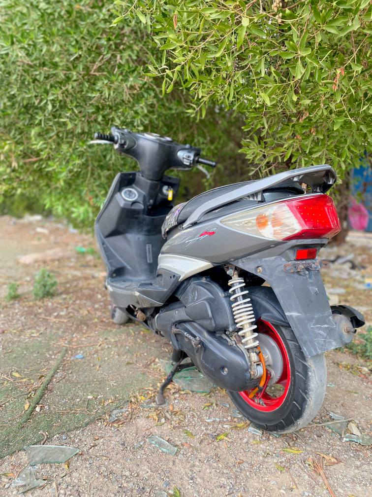 السلام عليكم 
دراجه سكنس فحل كابريتر 🛵
نظيفه جدا اي نقص مبيها على وضعها مال رمبه كامله مكمله (بلاديه)   اوراق كامله
تجي تفحص وين ميعجبك 
عنواني بغداد 
تواصل خاص او *********** بغداد, العراق
