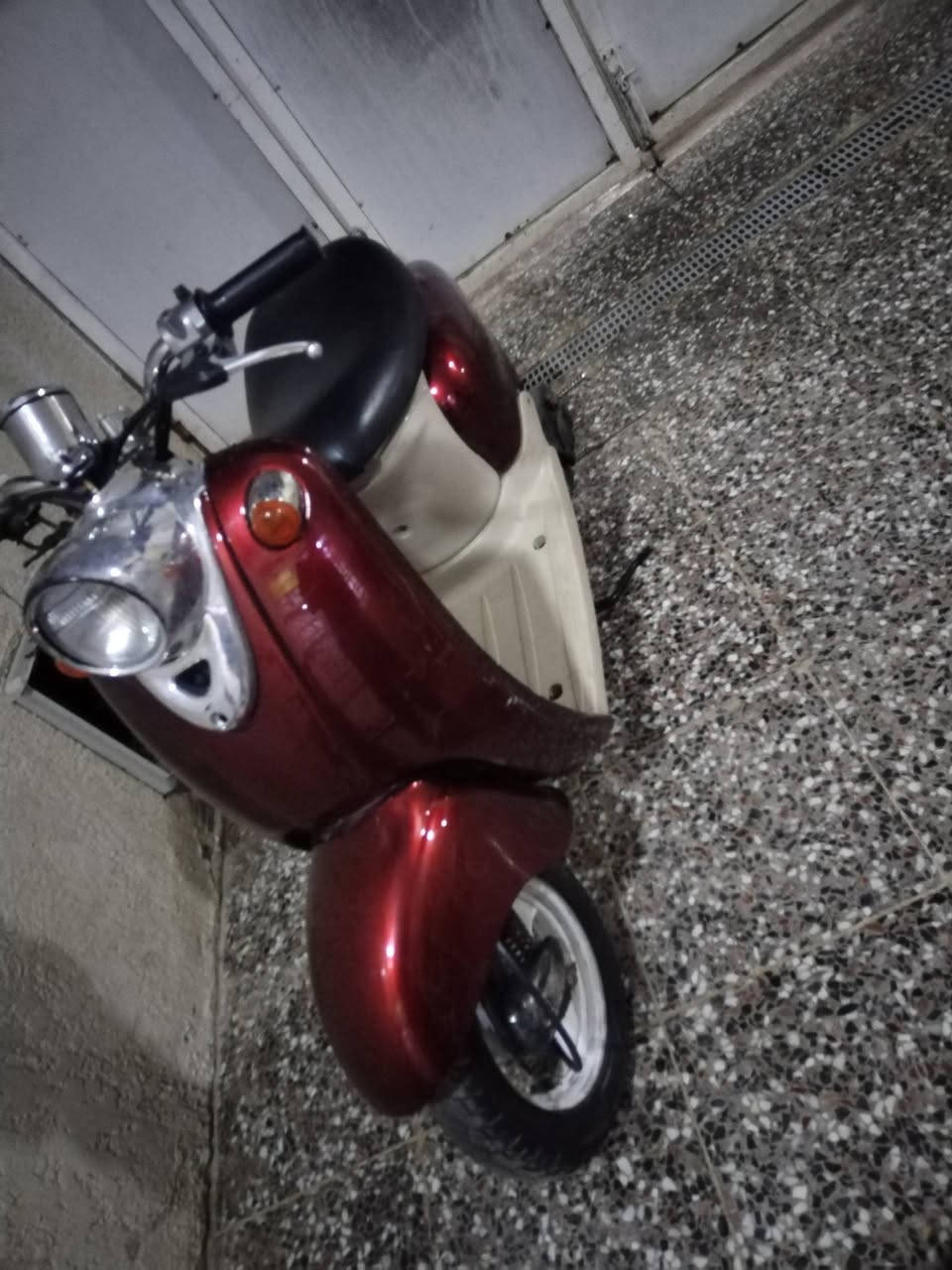 سلام عليكم دراجة عبد حليم للبيع سعر 300 وبيهة مجال استفسار ***********
