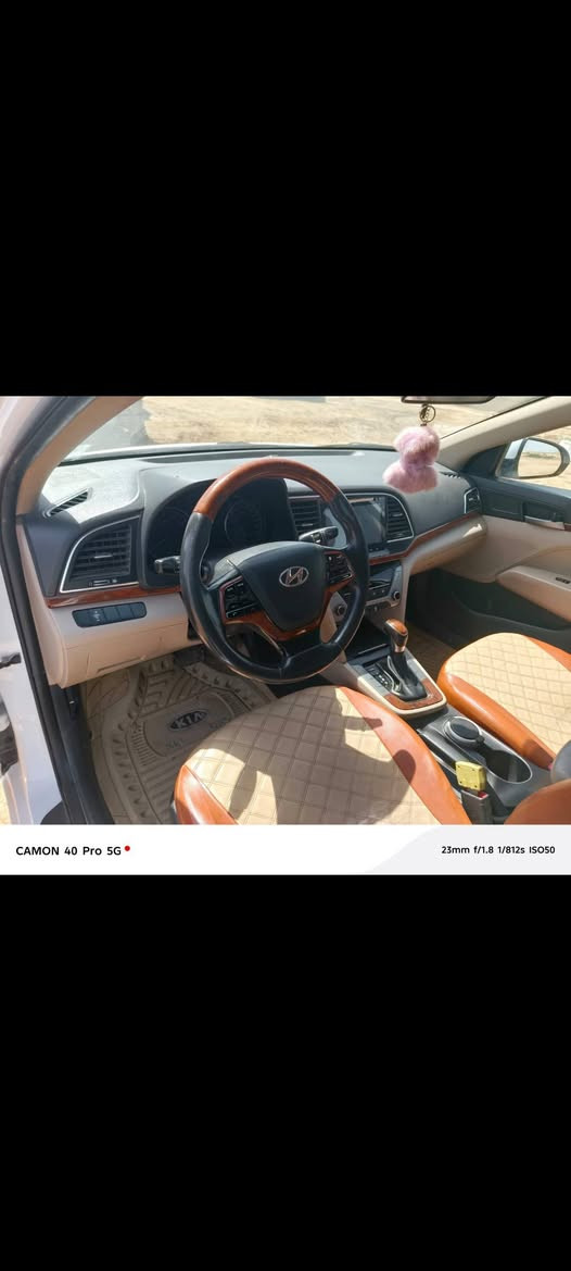 سلام عليكم سياره انتره لبيع رقم ميسان موديل 2019 خليجي مكينه 2000 سياره كفاله عامه فول مواصفات عده البصمه ماشيه 170 العنوان الكحلاء المعيل السعر 163 وبيه مجال ‏‪***********‬‏‏‪
