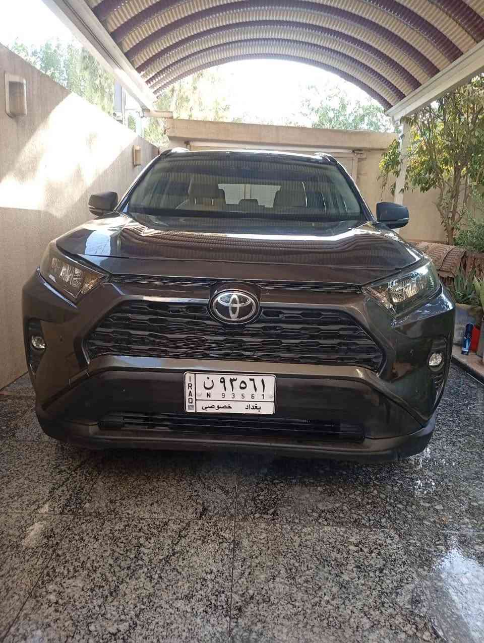 كربلاء المقدسة 
🚗 للبيع: تويوتا راف فور 2019
💰 السعر: 155 (قابل للتفاوض للجادين فقط)
📌 المواصفات:
محرك شرط وفحص كامل ماشية 40ميل 
استخدام شخصي والسيارة مرتبة
 الملاحظات بكل وضوح:
بيها 4 قطع صبغ
حادث واضح كما موضح بالصور (ما مخفي أي شي)
📍 كربلاء المقدسة حي الموظفين 
📞 الهاتف ***********
🔥 ملاحظة: السعر مناسب جداً مقابل الموديل، واللي يدور سيارة نظيفة بسعر أقل من السوق هاي فرصته
