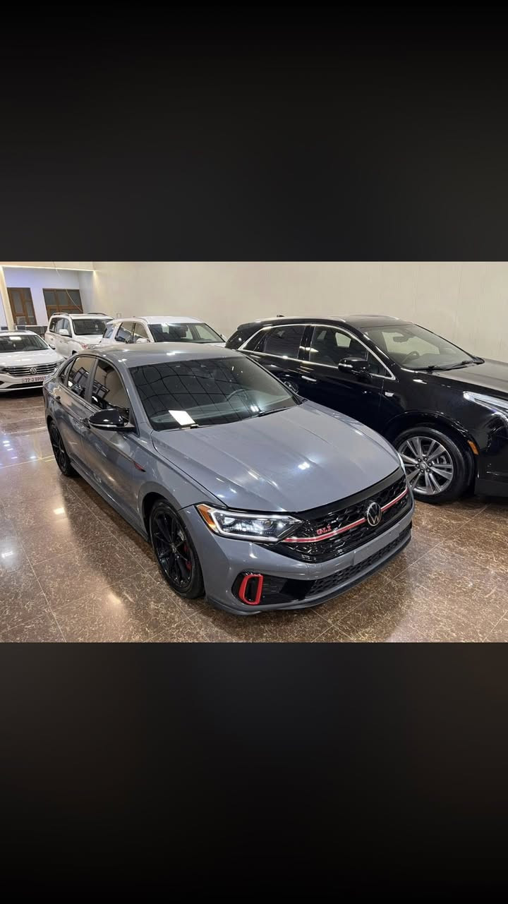 Jetta gli 2024 کیر عادی
١٦ الف کیلومتر ماشیە
١ قطع سبغ بدون دواخل
سعر ١٥٠
کورك ***********

