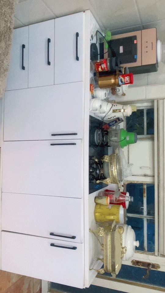 كاونتر للبيع بي تقريباً 26 باب جبير ونضيف مثل ماموضح بالصوره بدون سنك بي طباخ منضدي منا وبي كلش حلو السعر 350الف مكاني الاعظميه
***********
