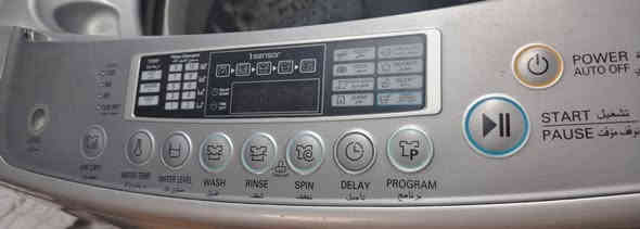 غساله نوع LG حجم 16 مكسور بيها دبلات 180 ابيعهة المكان بغداد مدينه الصدر للاستفسار الاتصال بالرقم ***********
