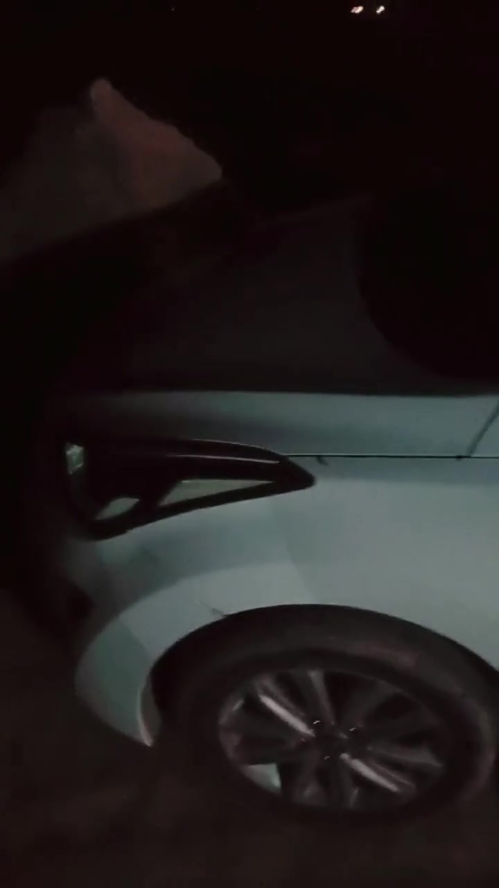السلام عليكم النتره موديل ١٥فول مواصفات عده البصمه رقم أربيل مداور شوكت متريد مكفوله كفاله عامه عده حالوبات قليلات حته مامبينات وبارد على كد شبر جاملغ الخلفي فقط الباقي مكفول مكينه ١٨٠٠ دوش َما مفتوحه سياره مامتعوبه ابد ستخدام؛ شخصي السعر ١١٥ وبيها مجال هاتف ***********
