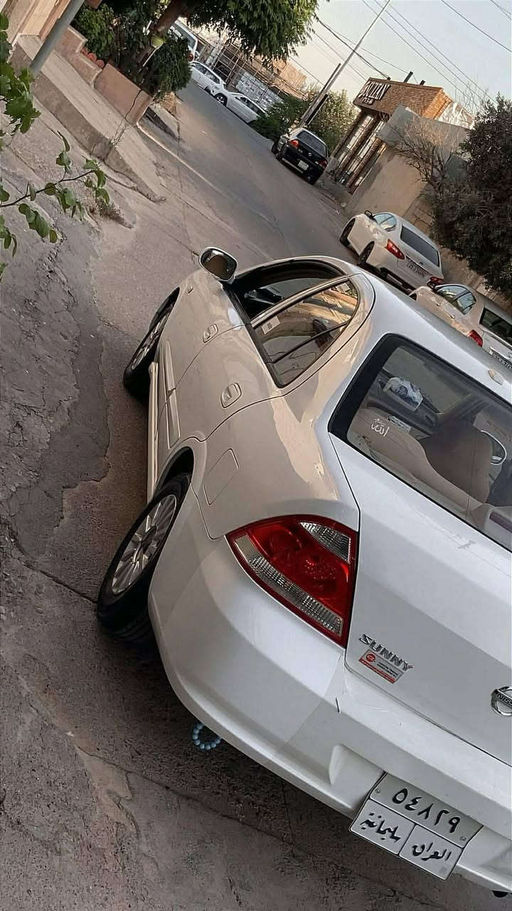 سەنی کۆری ٢٠٠٩سپی بەفری بێبۆیاخ ناوزەردو گێڕتۆماتیک ٤کەلەیە مەکینەی نەکراوەتەوە بەشەرت چرکەی تیانیە زۆر پاکە تەنها دوو پەڵە ساردی هەیەدوو جام کارەبایە مەکینە١.٨دەیە تەبیرید مەزبوت چوار تایەو ویلی لۆک لەژێرە
105و مەعەمەلەیەکی برایانە
(***********)ژمارەی خاوەنی السليمانية, العراق
