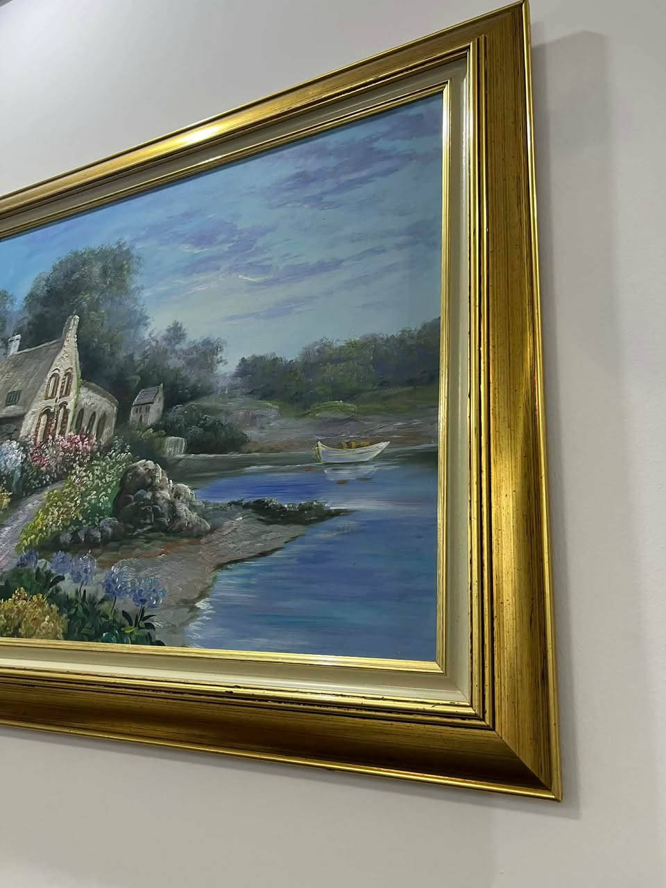 تابلۆیەکی بە دەست دروستکراوی بالە قیاسی ٦٠ بە ٧٥ غەلەت نەبم شتێکی تا بڵێی جوان و ناوازەیە بە تایبەت بۆ ئەو کەسانەی خولیایان شتی ئەنتیکە تەنها ئەم دانەیە هەیە هەر کەس حەزی لێبوو نامە بنێرێت لە خزمەتیا ئەبم.. السليمانية, العراق


**إذا كنت صاحب هذا الإعلان وتريد حذفه لأي سبب، رجاءا أرسل رسالة إلى الدعم الفني**