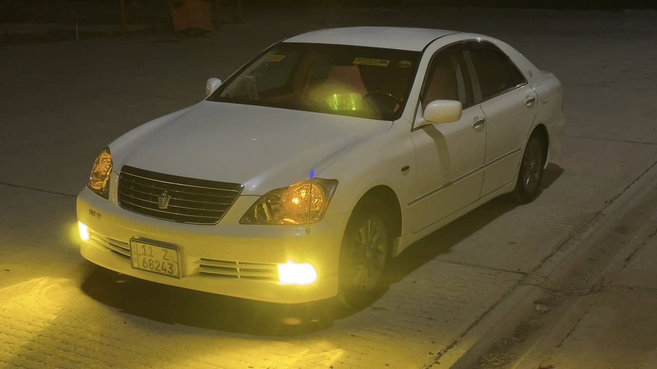 تحيه طيبه ❤️
تيوتا كراون ((شاهينه )) 50Athlete
مديل ((٢٠٠٥)) خمسينيه 
شاصي  ١٨٠  
السياره قرار ((٤٨)) بغداد Z  مداور وين ما يعجبك هزه جديده  رقم الدولي 

السعر ١١٠ وبيه مجال شي بصيط حك الجيه

السياره كصتين كصتين!!!!!!
قماره +جعب

الموصفات ❤️
مكينه (2500) 4GR شرط استوني شاده
٣دكم 
داخل بيجي  ملكي ،،،،،،
برده خلفيه اوتو ،،،،،،،
 سيدي جنجر ٦ اقراص +خزن،،،،،،،
كامره دواره،،،،،،،،،
ستيرن كهرباء + تحكم استيرن جهتين ،،،،،،،
نضام TRC +VSC مانع انزلاق(ABS)
دبلات اسبور رياضي ،،،،،،،،
نضام ECO،،،،،،،،
 نضام صوتي استريو ،،،،،،،،،
شاشه +ملاحه،،،،،،، 
تبريد قطعتين شرط ثلج +تدفئه،،،،،،،،
 جام ٤ اوتو  ،،،،،،،،
نضام ترحيب،،،،،،،،
 تخم ويلات  +تايرات حاوي شرط  باتري جديد،،،،،،،،
 بك لايت كرستال +لايت زنون ٥ قطع دوار 
+بلاجكتور زنون بلادي،،،،،،،،
مري شفط +ترحيب ،،،،،،
٥ بصمات ،،،،،،
كروز سرعه ،،،،،،،
 قواعد ارقام اصليه ،،،،،،،،،
حداديه ستوني مسويه شرط زيرو ،،،،،،،،
 السياره تحويرته الجوه نجف مشط لكزز يسره بلاد +ABS +بريشر وعنبار نجف ،،،،
وبنسبه للفوك امرات شغل مضبوط  شرط كل كهربائياته شغاله ،،،،،،،
 السياره  كصتين شغل مضبوط ولحيم درجه اوله شرط بلاد شركه   ،،،،،،،

مكان السياره نجف
تليفون
***********
