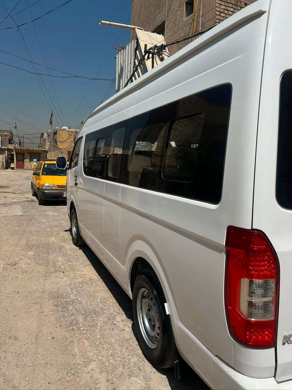 بسم الله الرحمن الرحيم
كنك لونك

موديل 25

بغداد 

ماشية 50 الف 

سيارة جاهزة للأخير 

خطين غاز بانزين 

مراوح كوستر 

دوشمة كشنات و سفاري 

تبريد 3قطع 

بيع او مراوس بسيارة خصوصي سوناتا 
 مع فرق 

للتواصل 

***********

السعر 175

— في ‏بغداد- اﻻمين الثانيه‏.
