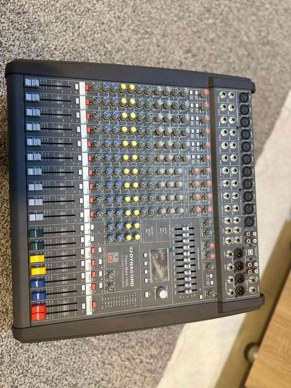 سلام عليكم جهاز داينكورد 1000 باورميت مستعمل اقل من القليل نضافه 99% جهاز يخبل ما يفصل ابد ومرتب  امتياز باب الاول وموجود كتالوك وكارتون بلاد كلشي كلشي موجود كانو جديد  على الفحص مضمون ما عجبك يرجع بدون ما تدفع اي شي  السعر 650 الف بي مجال مع توصيل للتواصل فقط واتساب واتصال ***********
مكاني بصره واكو توصيل على فحص
