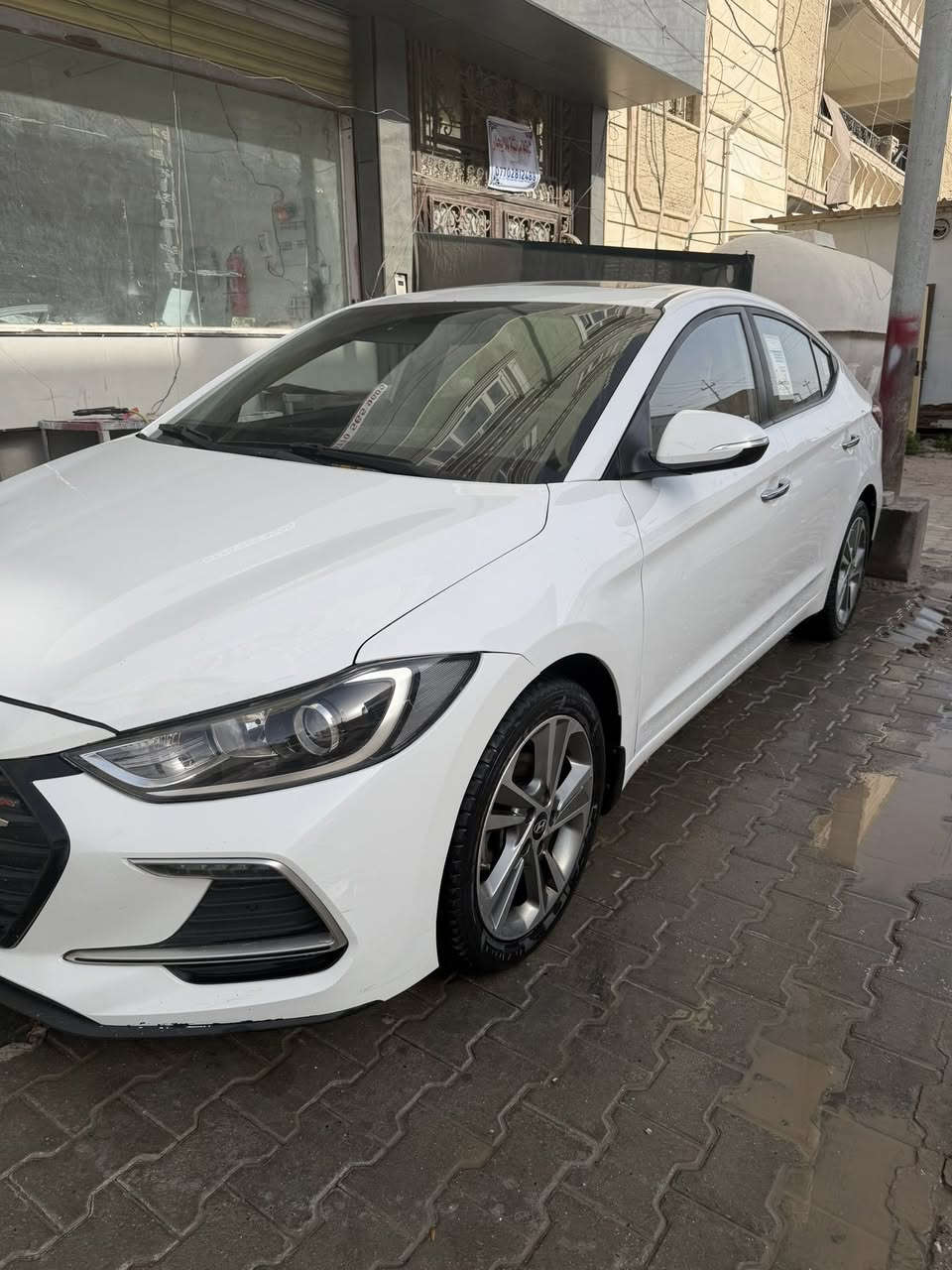 الانتره سوبر  مديل 2018مكفوله من الضربه عده باردات بيهه  السياره جاهزه من كلشي تخم تاير جديد تبريد حداده من كلشي مطلوبه لشريكت فاخر عبدالله السعر 123وبيها مجال الرقم ***********
