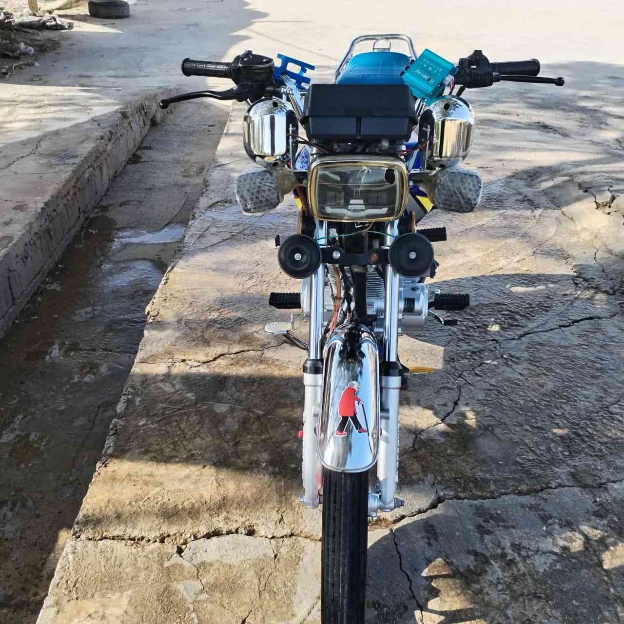 مكلف بالنشر
سلام عليكم اخوان للبيع دراجه سيفان موديل 2024 اوراق دراجه مامفتوح شرط كهربائيات كلها شغاله نكره سلف دراجه مكفوله من كلشي السعر 800 وبيهاا مجال مكان سماوه قضاء الرميثه اي ستفسار انتصل علئ رقم ‏‪0782 831 6548‬‏ اني مكلف بالنشر اتواصل وي ابو رقم بي واتساب اذا ماعندك رصيد اني مكلف بالنشر ضياء دولاب إلزريجآؤي صاحب الدراجه
