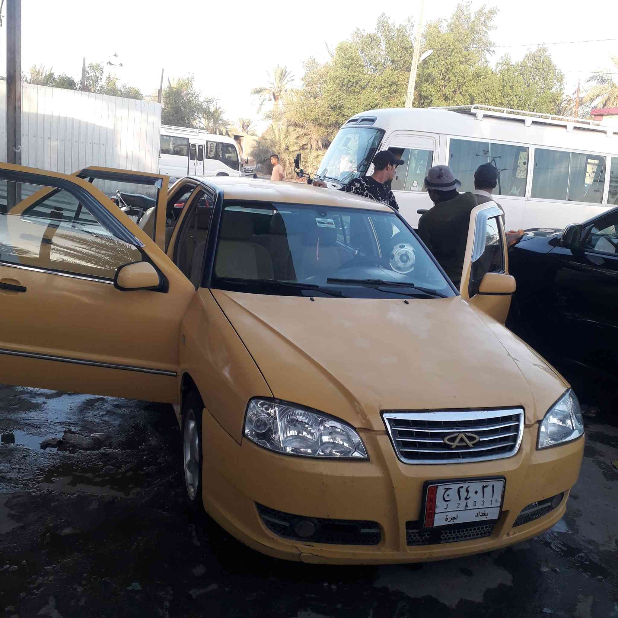 شيري كوين 2010بسمي رقم بغداد مكان السياره السماوه ***********
