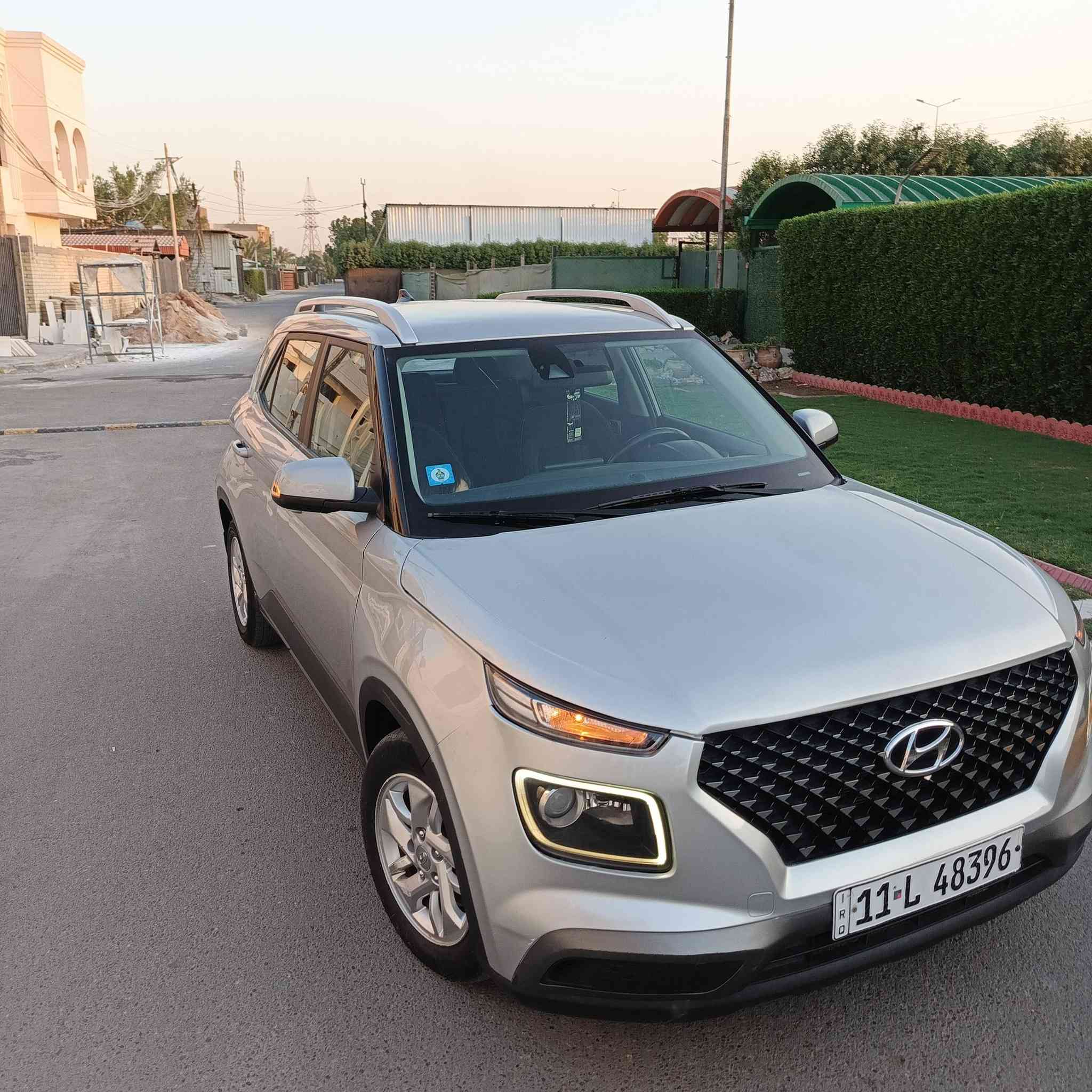 سلام عليكم فينو 2022 SEL فول مواصفات ضرر كما موضح بسونار 
سيارة كير محرك صدر شركة تبريد
مواصفات : 
بصمة تشغيل عن  بعد
دخول ذكي 
تدفئة ستيرن كشنات
اشاير ب لمري
نقطة عمياء 
رادار امامي٫ خلفي ٫جانبي
لد نهاري 
6 وضعيات قيادة 
وباقي مواصفات معروفة رقم بغداد تحويل ثاني يوم

سعر 110 وبيه مجال بسيط
رقم الهاتف *********** عنوان بغداد الدورة
