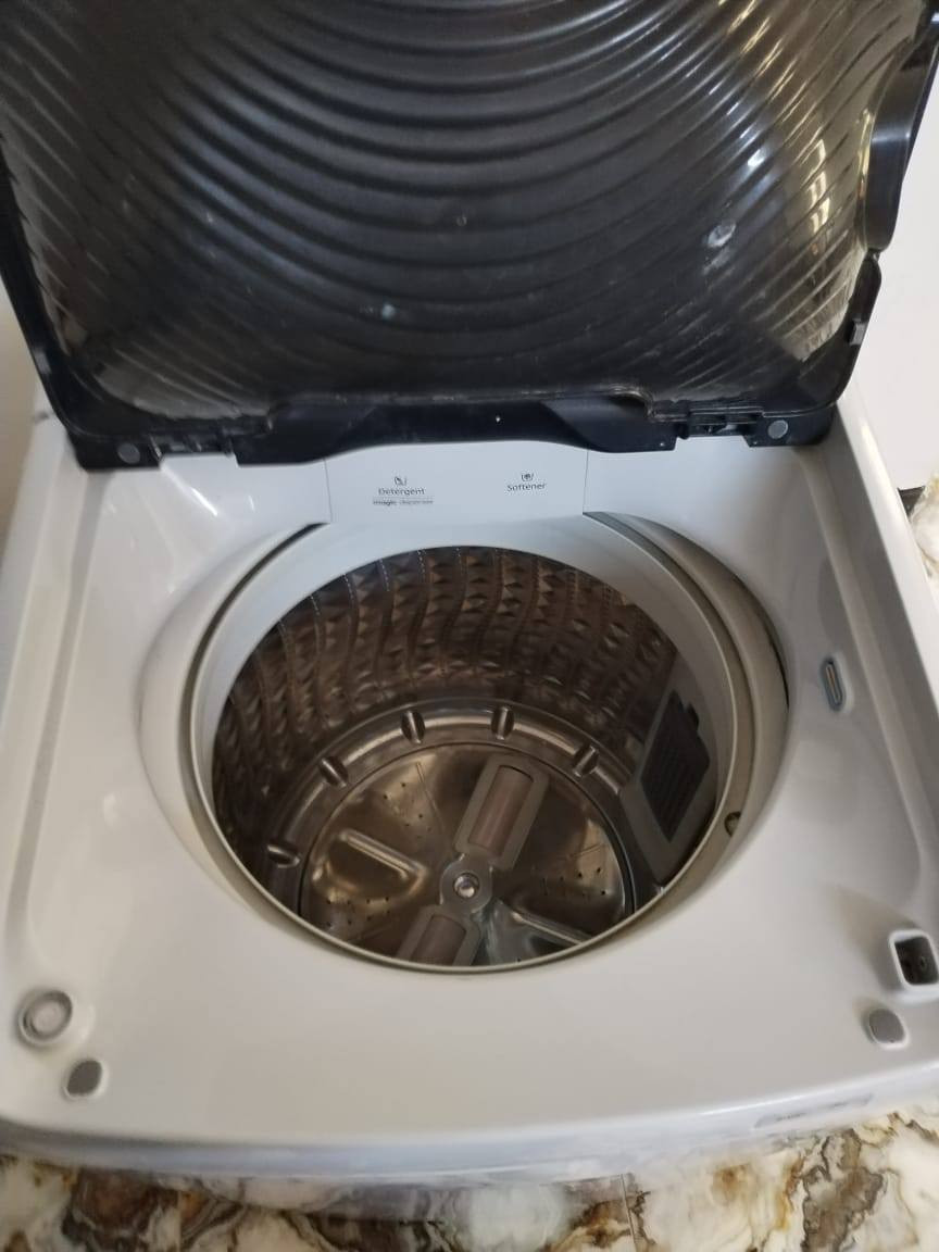غساله سامسونك 18 كيلو اوتو استعمال قليل سعر 300 ***********
