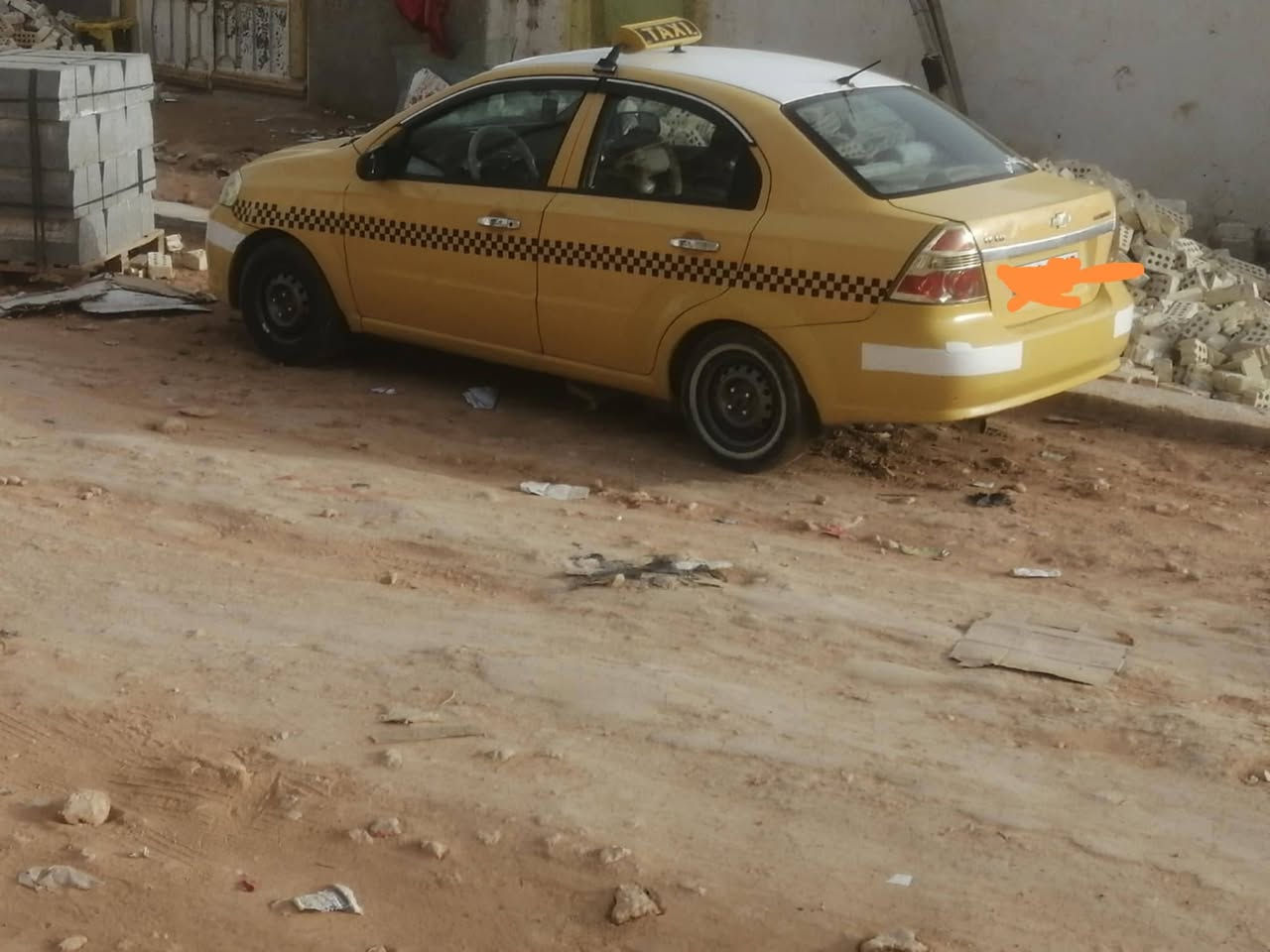 سلام عليكم افيو موديل 2009 مكفوله من ضربه وتبديل بيه بس صبغ شبر عله كد الخياس والباق  مكفول مكينه كير جدد حداديه نظيفه سنويه ٢٠٣٠بسمي سعر ٥٢ بيه مجال عنوان نجف ***********
