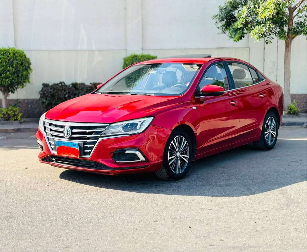 Mg5 2022 كامله اعلا فيه لاكشري 
ام جي 5  2022 فبريكه برا وجوه 
كامله بصمه دخليه وخرجيه وفتحه سقف وكراسي كهرباء وجنوت اسبور ومالتي واربجات وشاشه تاتش وكاميرات 360  وليد امامي وفرش جلد عداد ٩٦ الف كيلو 
متاح كشف 
 التواصل01220106664
السعر 640 شبرا الخيمة قسم 2, القليوبية


**إذا كنت صاحب هذا الإعلان وتريد حذفه لأي سبب، رجاءا أرسل رسالة إلى الدعم الفني**
