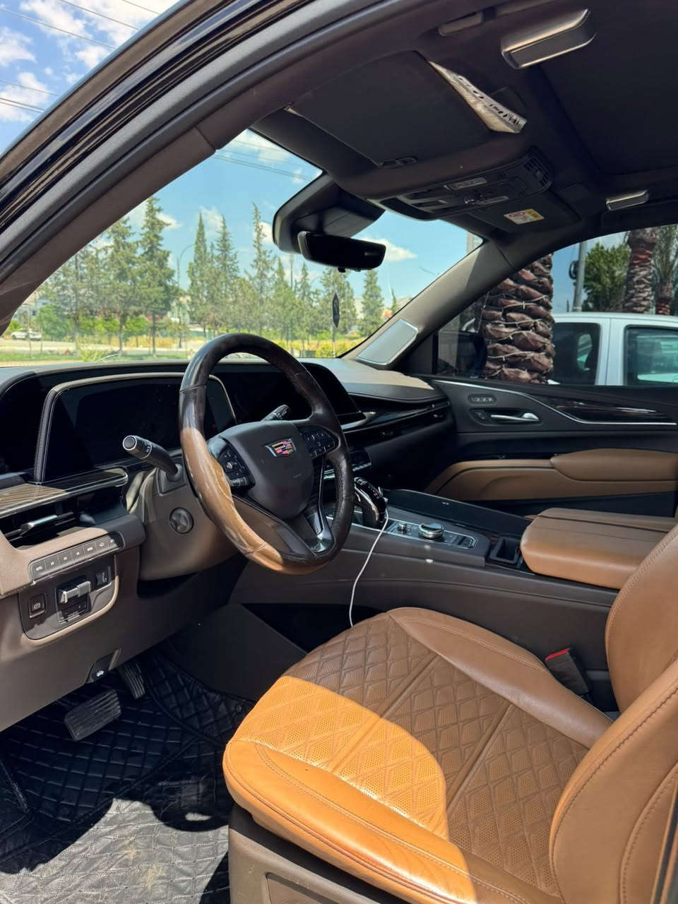 Cadillac Escalade
كديلاك اسكاليد 
خليجي وكالة المنصور

الموديل: 2023
العداد : 60 مايل
الون : اسود 
رقم بغداد مميز
السياره نظيفه جدا
بيها شبرين بي دي ار‏‎
بنوراما
جكات  
‏‎36 سماعة 
‏‎سقف شامو 
‏‎‏‎5 كاميرات
‏‎‏‎5 بصمات
‏‎فور ويل
تشغيل عن بعد
‏‎كشن رجاج 
‏‎دوسات كهرباء 
‏‎داتا شو  
ترحيب بشعار الكاديلاك
‏‎ داخل جوزي 
‏‎ لايت زنون عالي ناصي ٥ عدسات متحرك
‏‎‏‎4 شاشات بالدشبول والسقف والكشنات
‏‎جنطه ذكيه
‏‎رادار تحديد مسار
‏‎رادار خلفي
‏‎رادار امامي 
‏‎رادار جانبي 
‏‎كشن تدفئة وتبريد سايق وراكب
‏‎كشنات امامية تدليك
‏‎كشنات خلفية تدفئة
‏‎مري شفط 
‏‎اشارة بداخل المراية
‏‎كشنات جلد 
‏‎كشنات خلفية منفصل VIP
‏‎علامة كاديلاك ضوئية بالدعامية الخلفية
‏‎الكشنات كهرباء 
‏‎ذاكرة ميموري ستيرن وكشنات
السعر 710 وبيها مجال
***********
