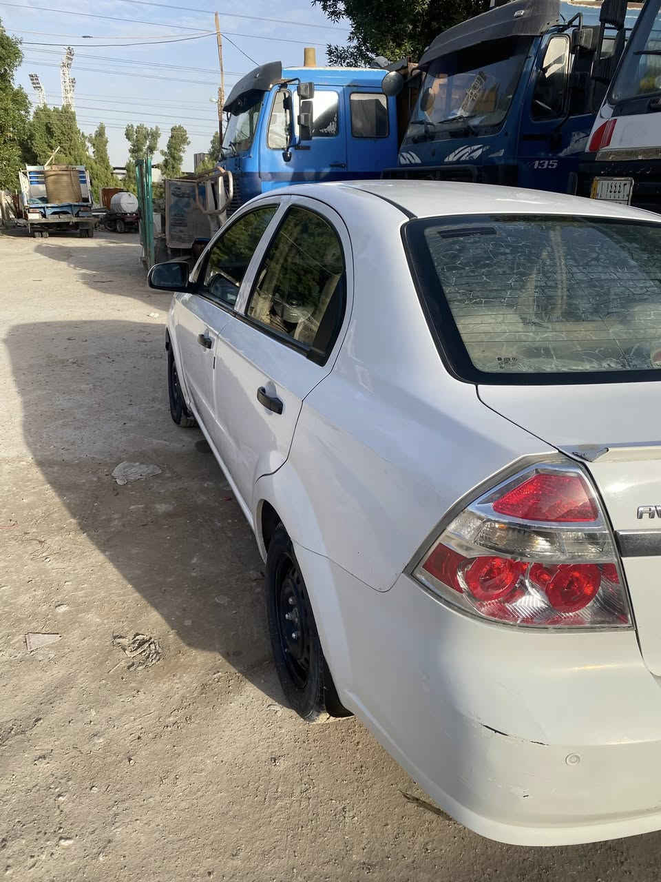 السلام عليكم 
افيو خليجي 10 مفتوح 1500 مكينه كير كهربائيات تبريد خير من الله سياره مكفوله من ضربه القويه بيه باردات فقط رقمه نجف سنويه صاقطه مداور ثاني يوم السعر 70 وبيه مجال مكاني ب نجف 
***********
