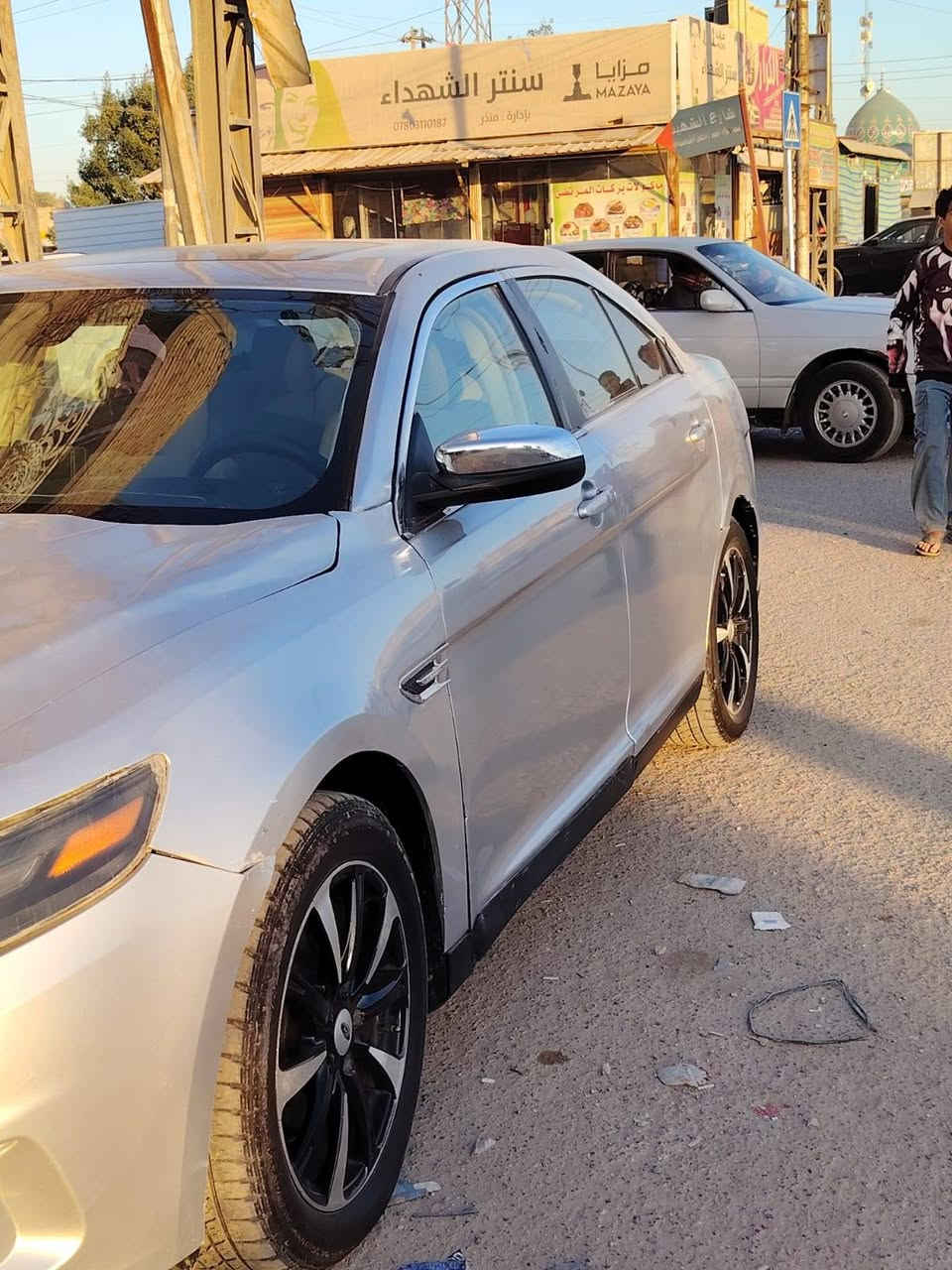 السلام عليكم
مكان السيارة الناصرية مركز
 فورد تورس 2013 مواصفات Limted
محرك 6 سلندر  حجم  3500
رمز دخول سري للسيارة  فتحة سقف سلايد روف مري تحكم كهرباء  تحكم سكليتر كهرباء تحكم ستيرن كهرباء كشنات امامي كامل كهربائي
رقم واسط مشروع وطني 

صبغ عام 
السعر 65 ورقه

الرقم  ***********
